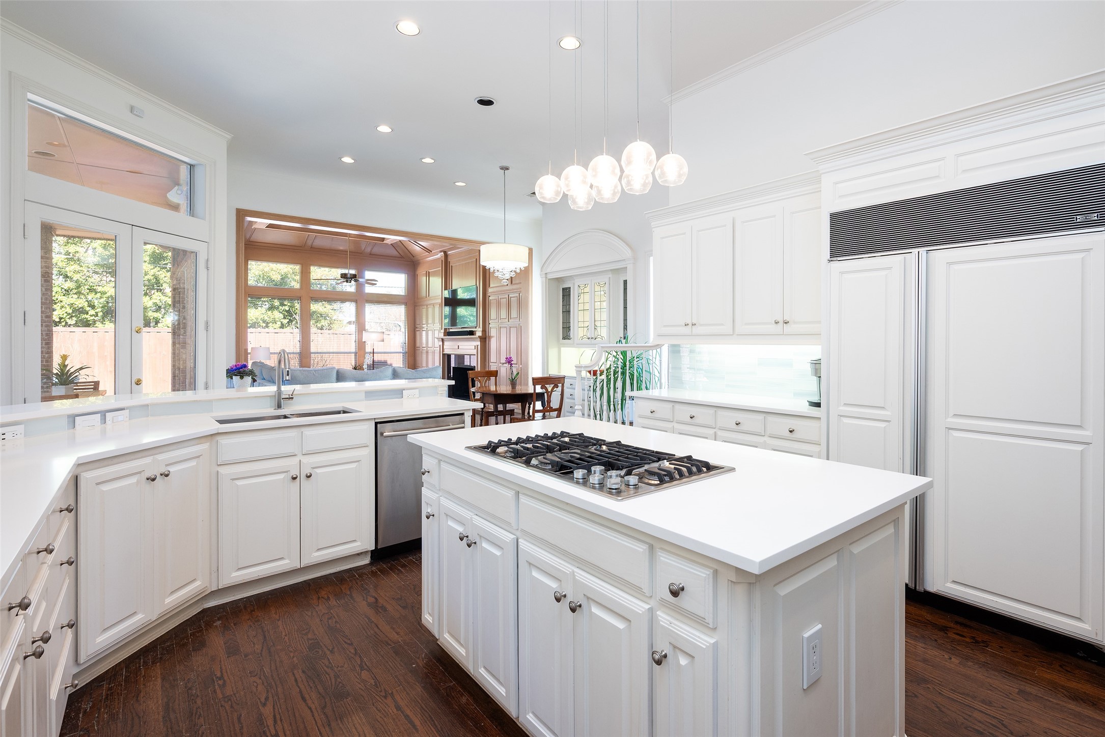 6631 Meadow Road Dallas TX 75230