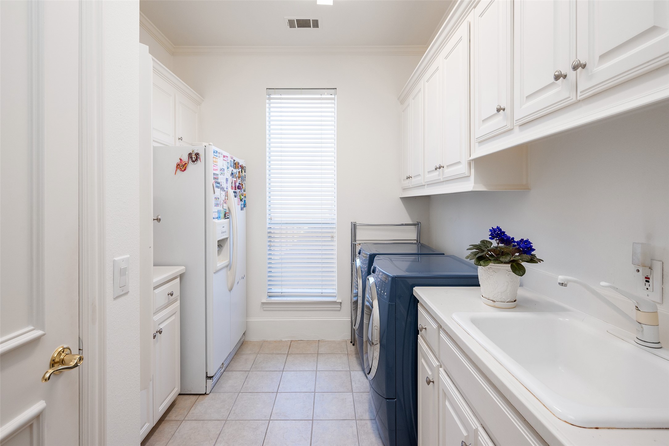 6631 Meadow Road Dallas TX 75230