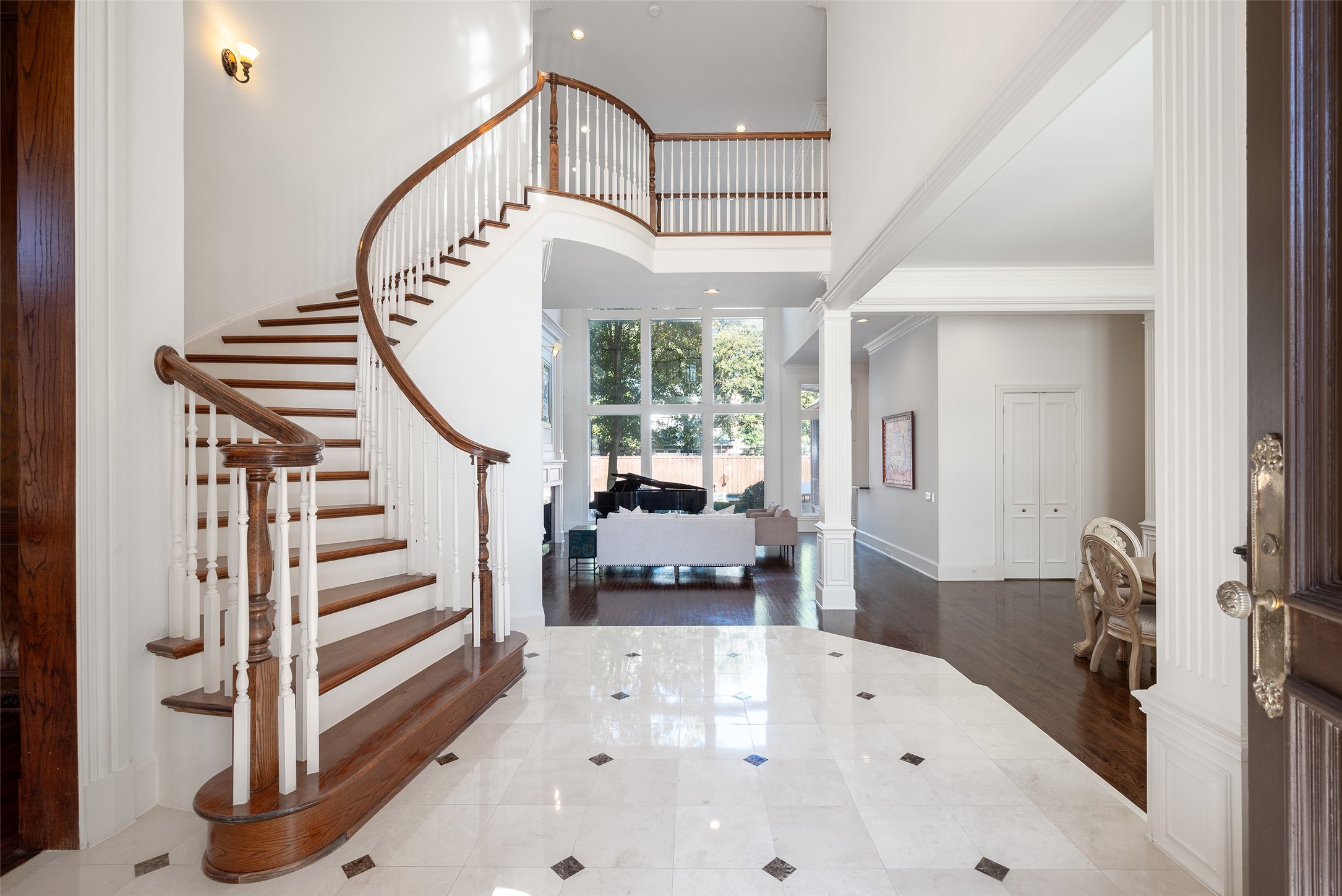 6631 Meadow Road Dallas TX 75230
