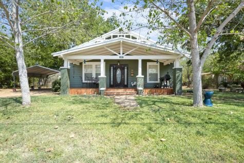605 W Moss Street Eastland TX 76448