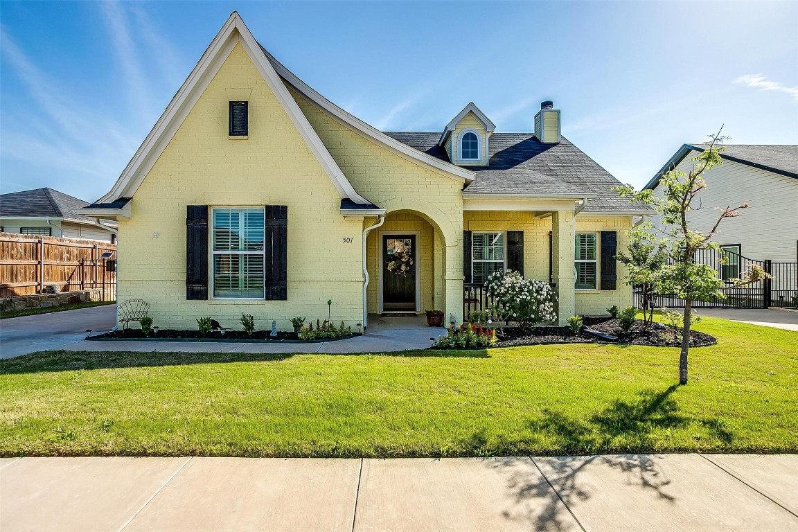 501 Kase Court Burleson TX 76028