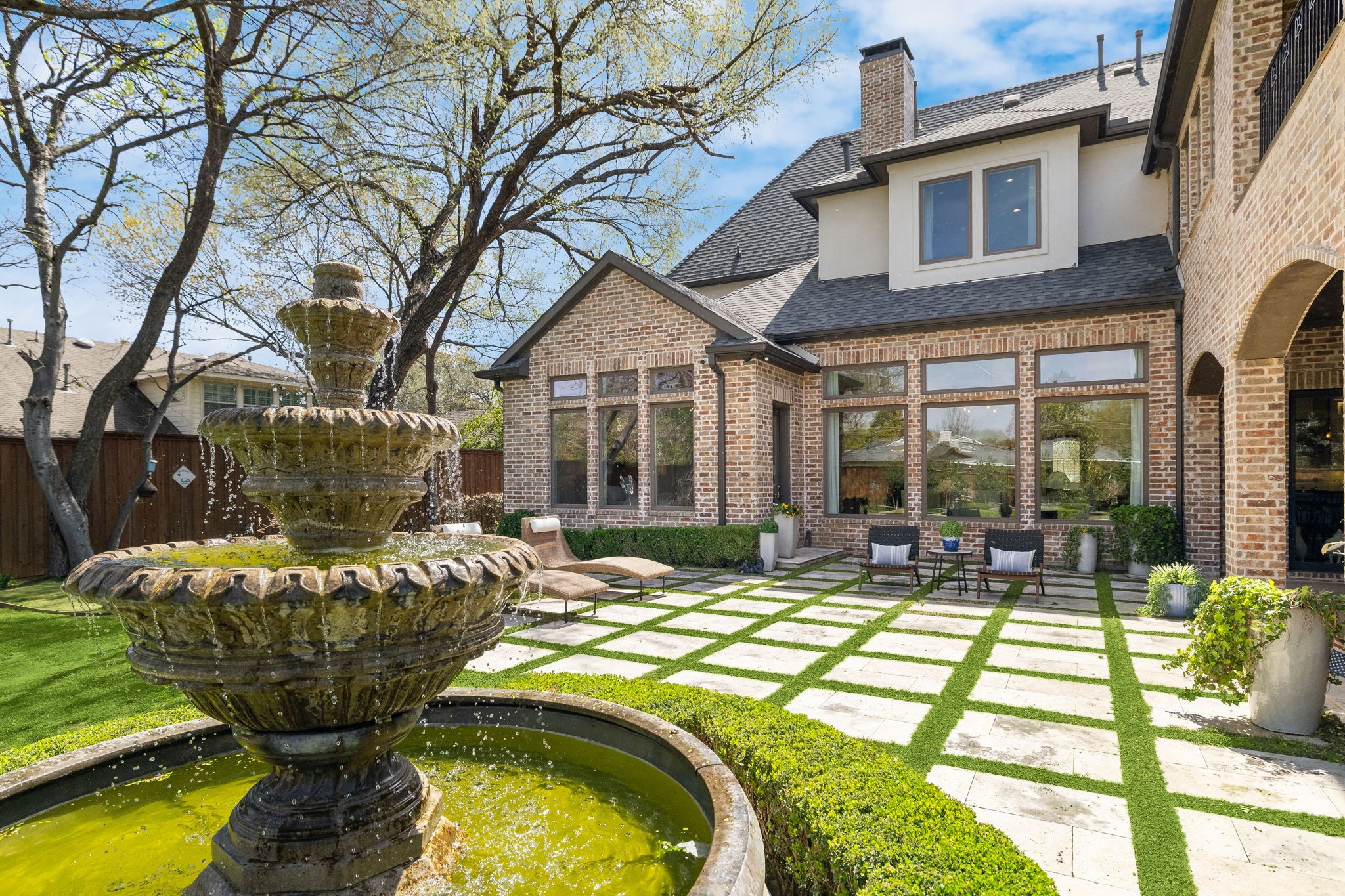 4719 Forest Lane Dallas TX 75244