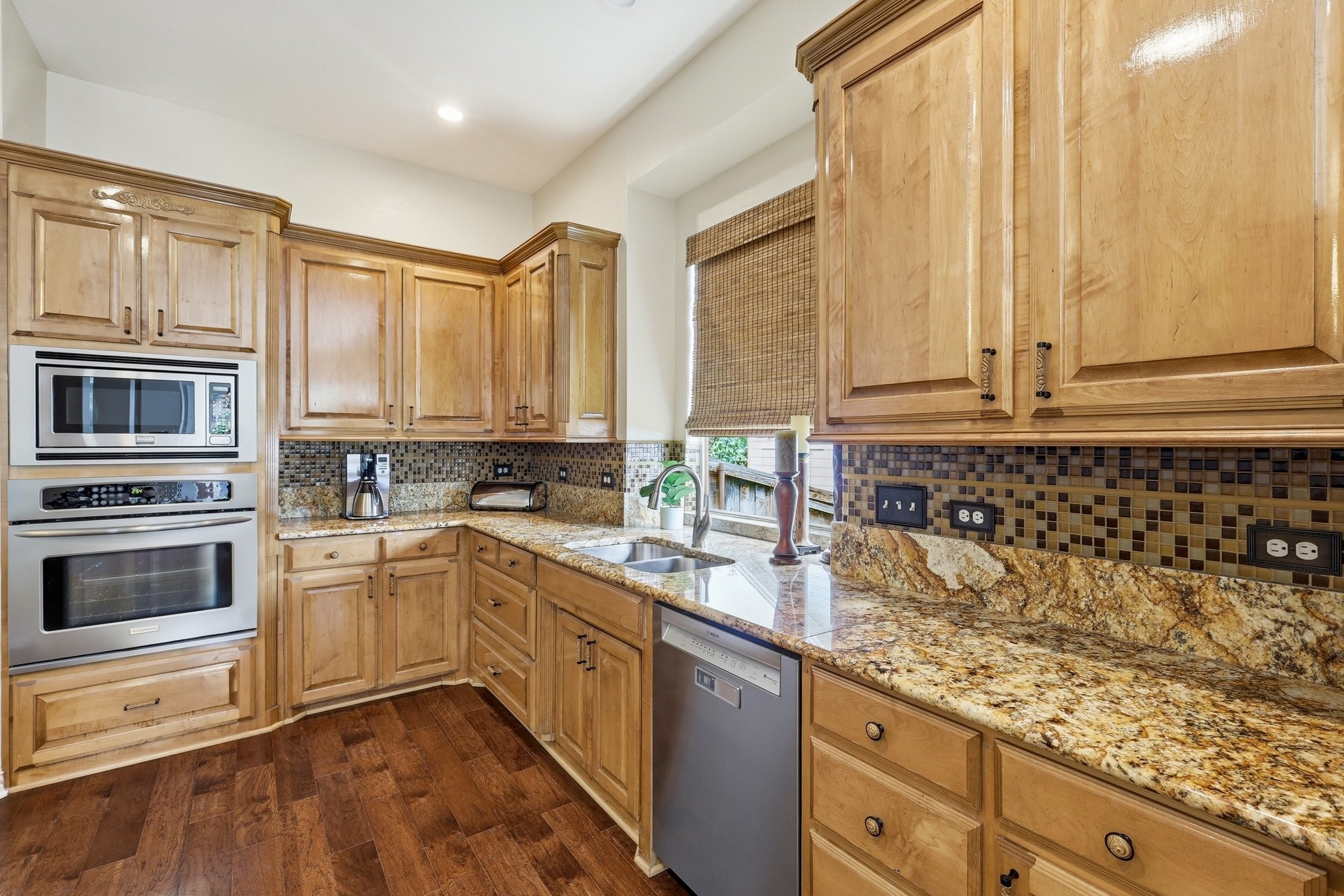 8404 Bridge Street North Richland Hills TX 76180