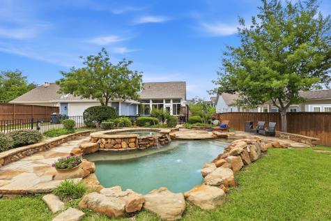 8404 Bridge Street North Richland Hills TX 76180