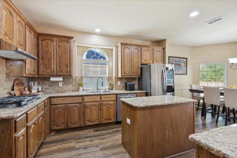2228 Bald Eagle Way Grand Prairie TX 75052