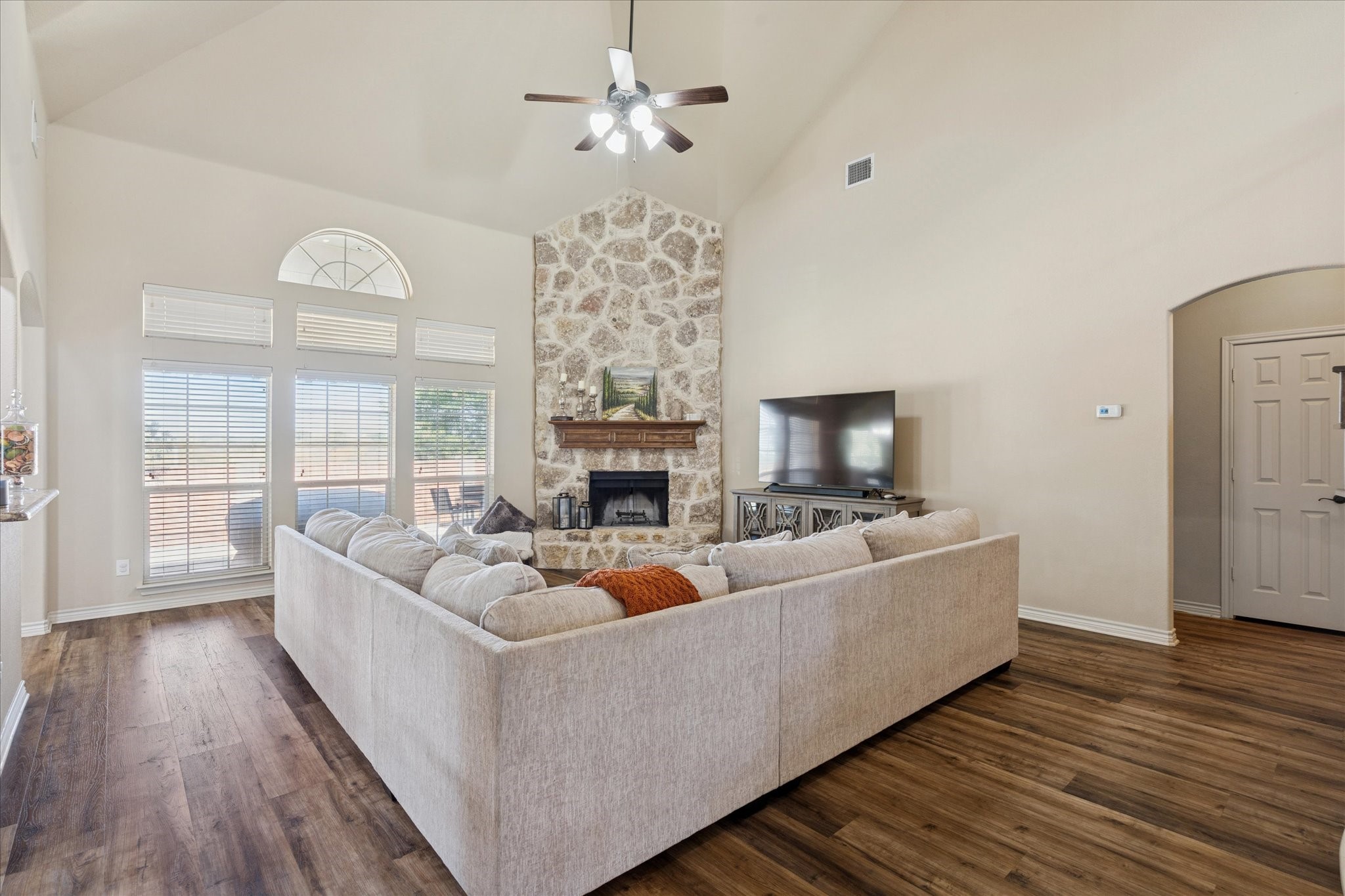 2228 Bald Eagle Way Grand Prairie TX 75052