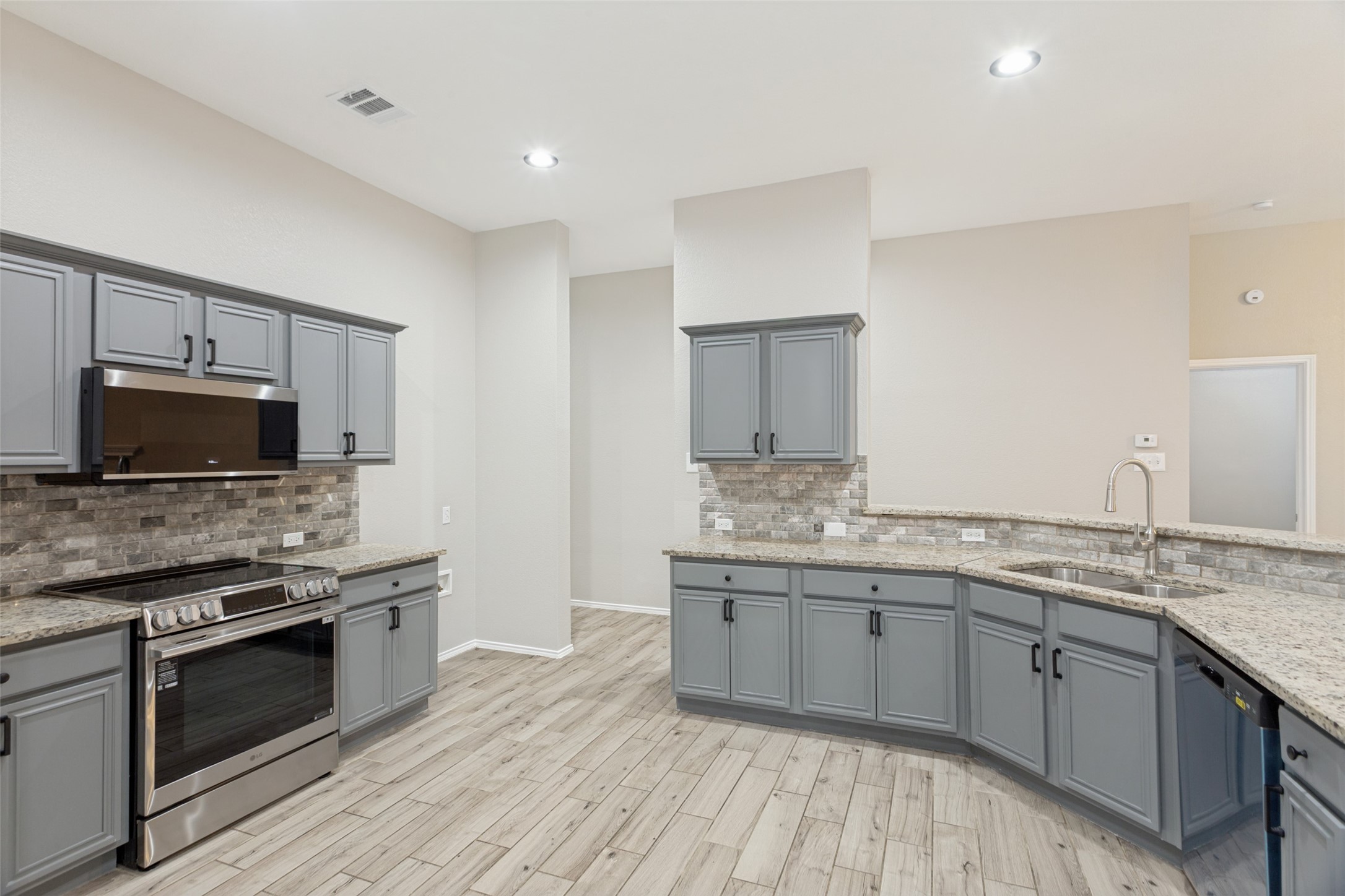 11812 Gold Creek Drive E Fort Worth TX 76244