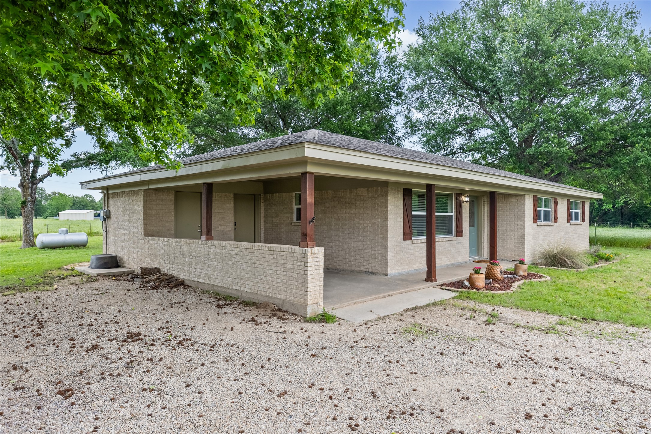 10639 Fm 514 Emory TX 75440