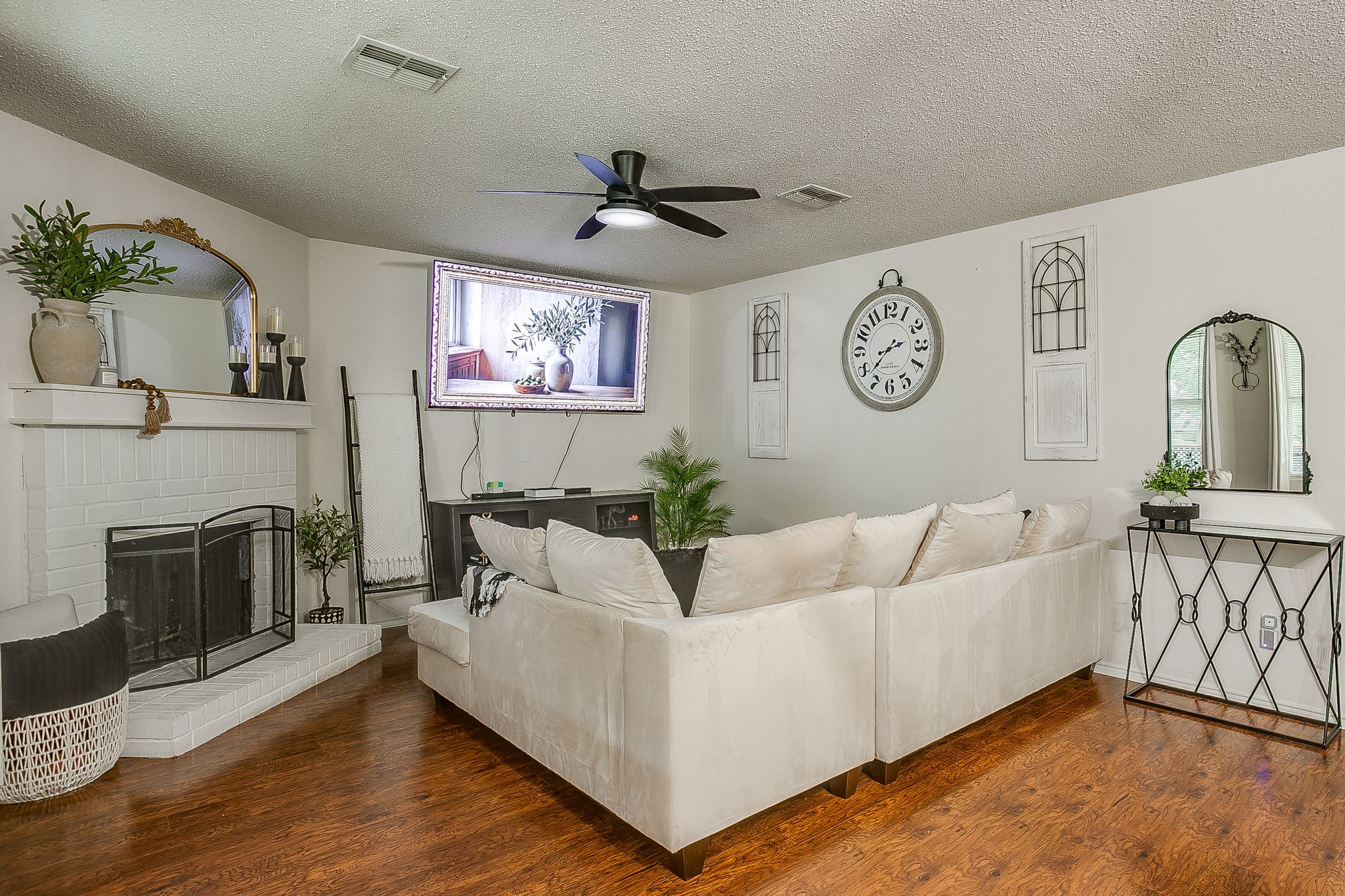 1956 Lariat Drive Fort Worth TX 76247