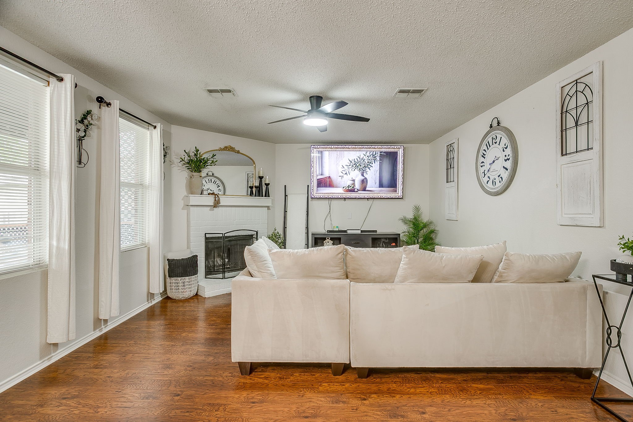 1956 Lariat Drive Fort Worth TX 76247