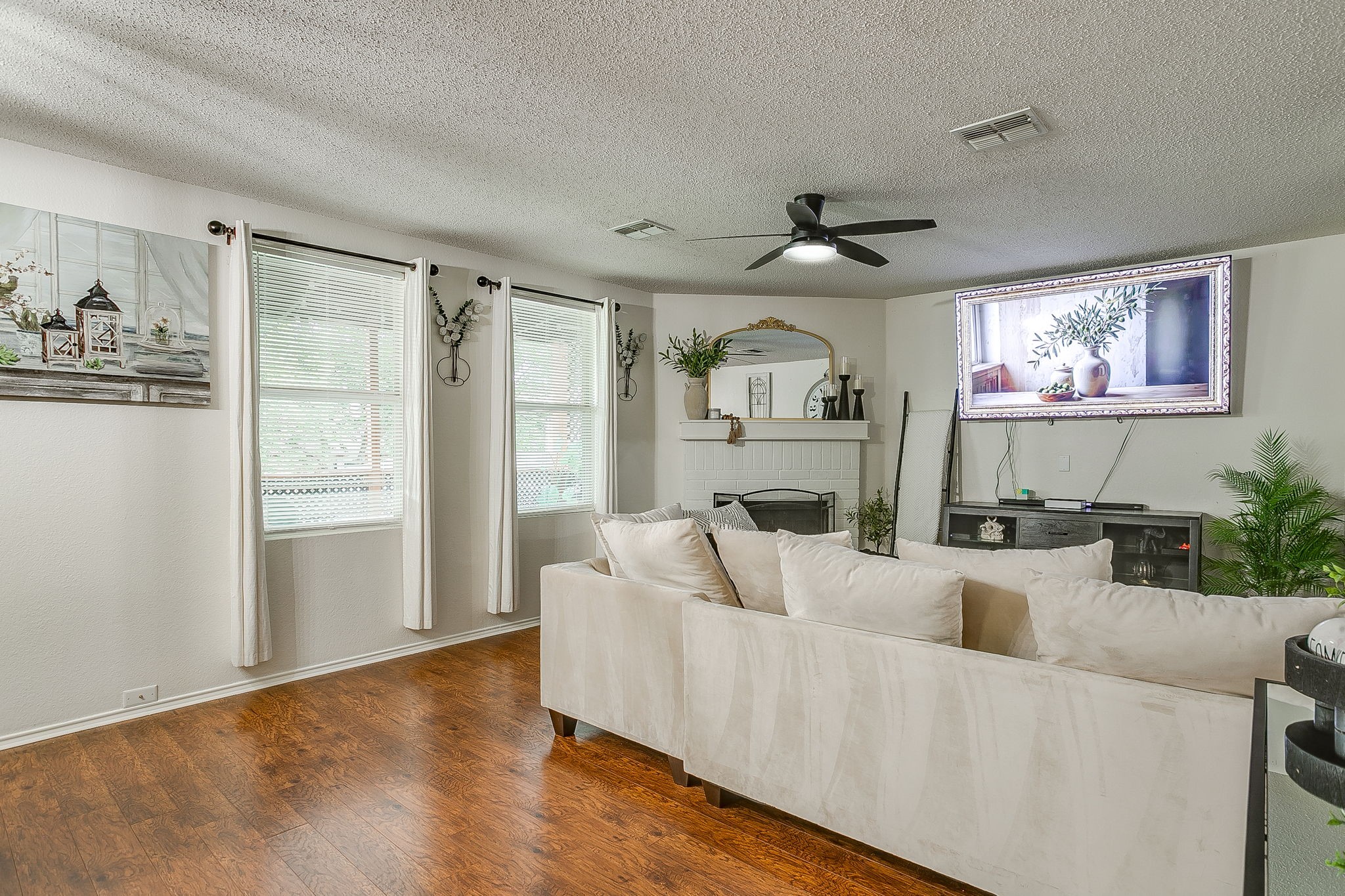 1956 Lariat Drive Fort Worth TX 76247