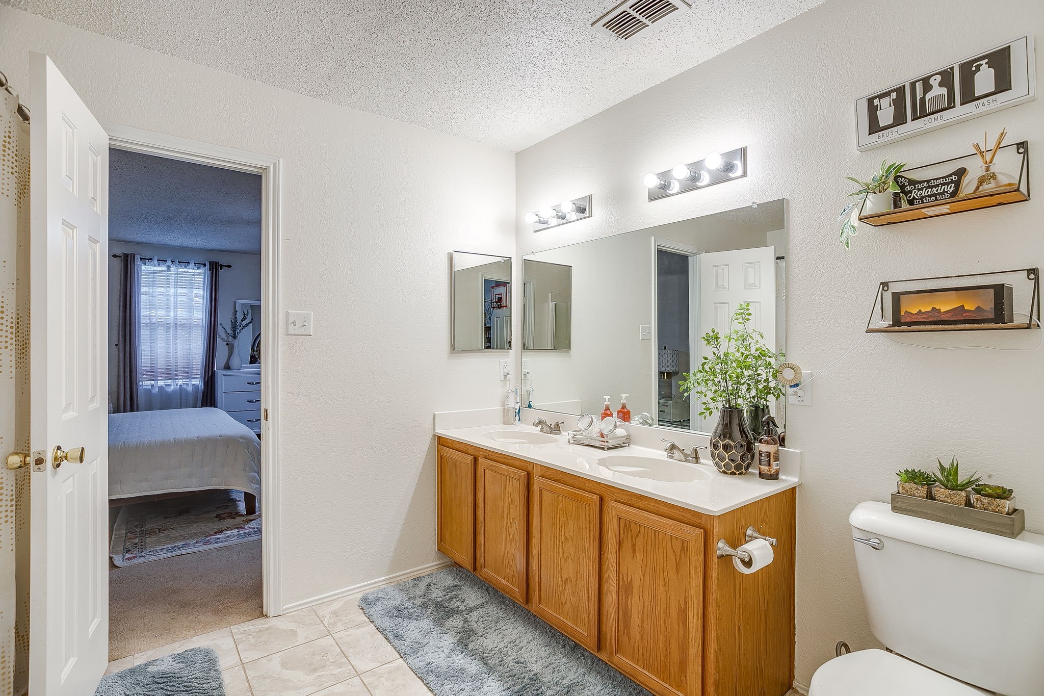 1956 Lariat Drive Fort Worth TX 76247