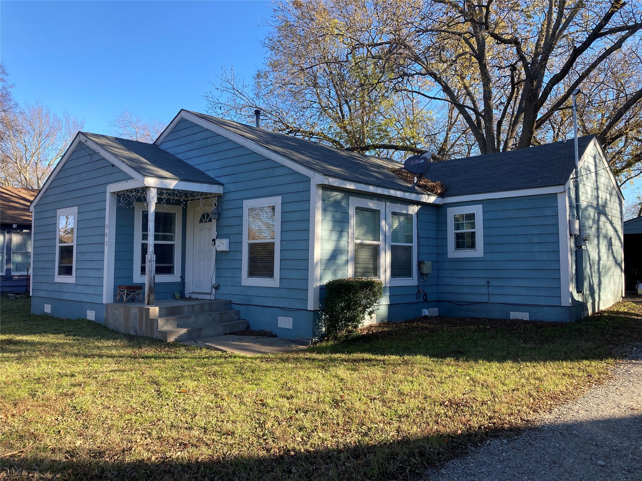 507 N Carr Avenue Sherman TX 75090