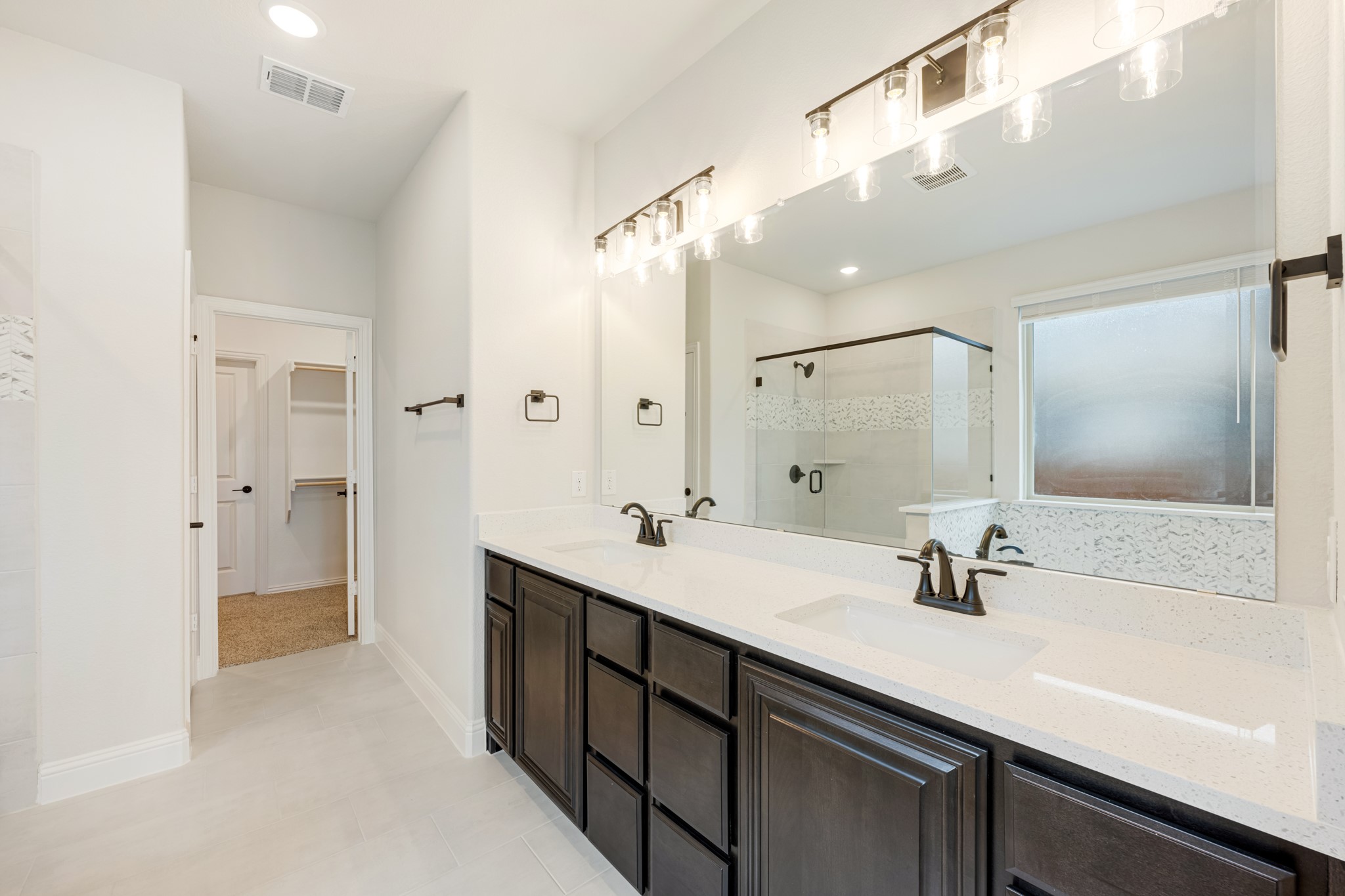 1013 River Oaks Drive Godley TX 76044