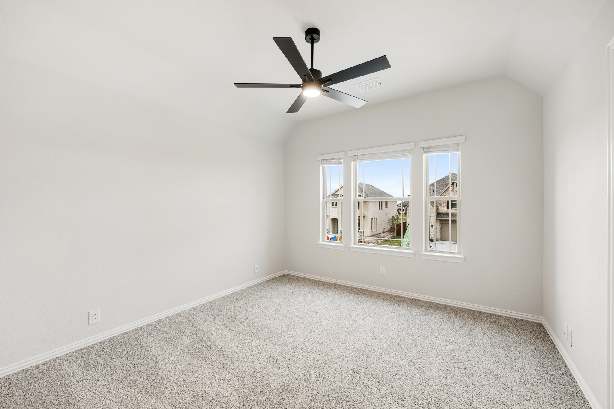 1013 River Oaks Drive Godley TX 76044
