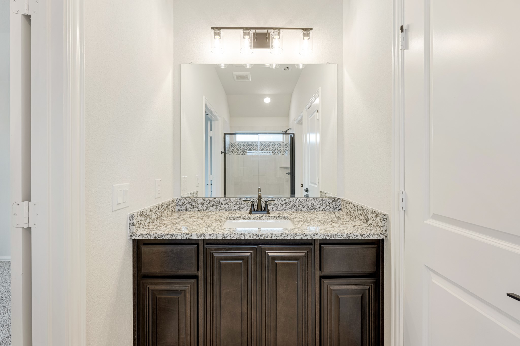 1013 River Oaks Drive Godley TX 76044