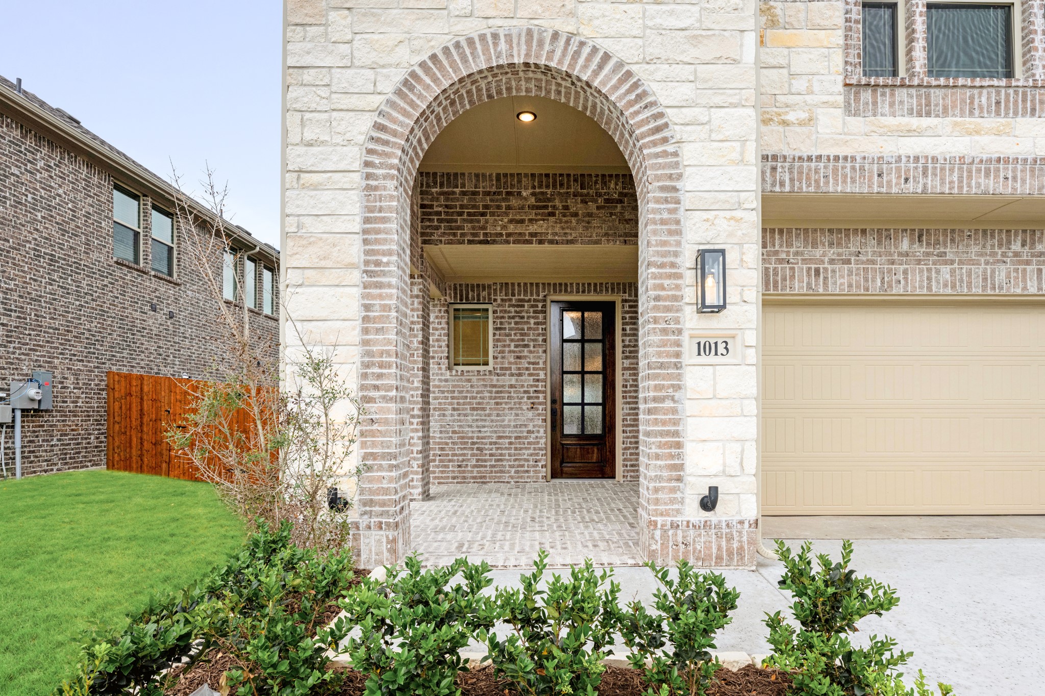 1013 River Oaks Drive Godley TX 76044