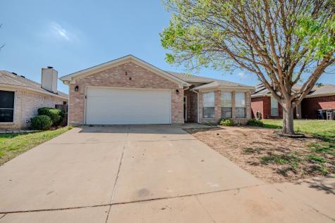 2401 Kelton Street Fort Worth TX 76133