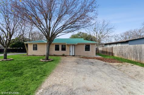 1801 N Colorado Street Decatur TX 76234
