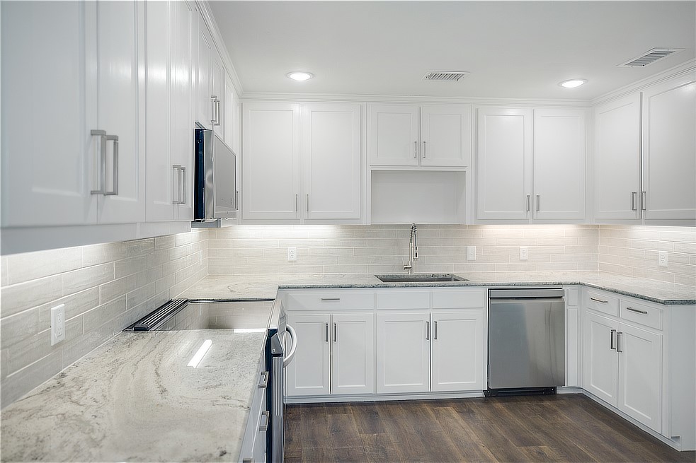 128 N Osborn Street Alba TX 75410