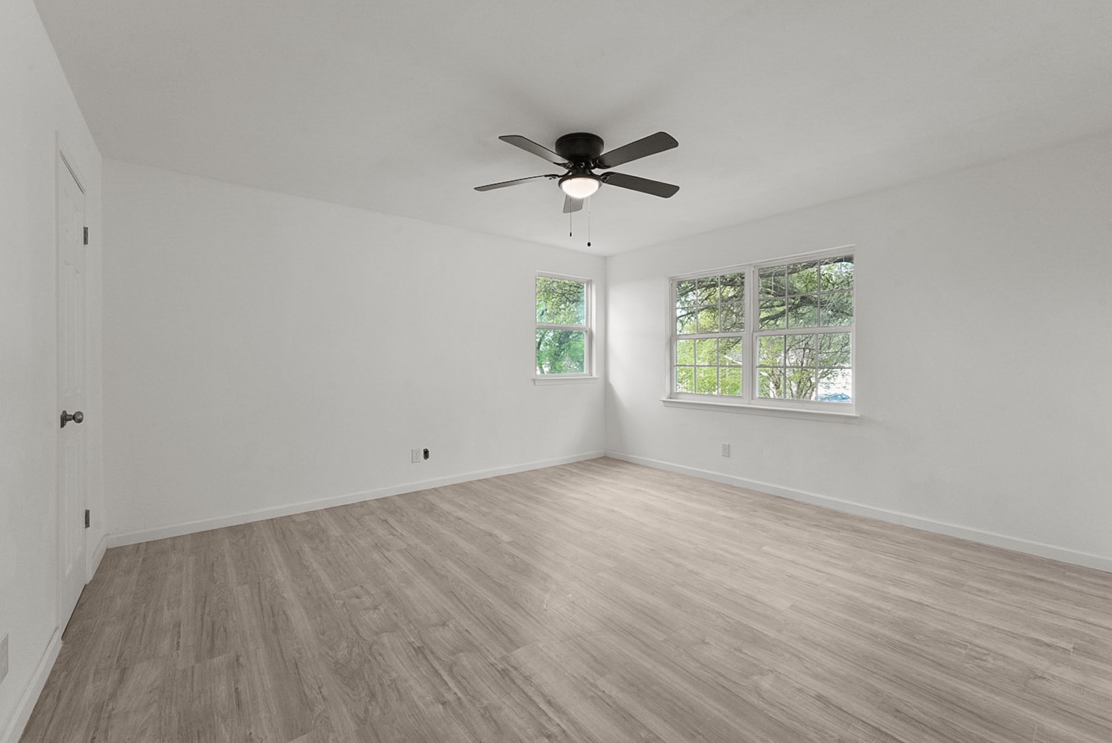 714 Colgate Circle Garland TX 75042