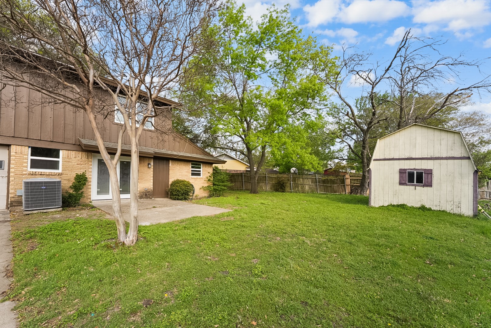 714 Colgate Circle Garland TX 75042