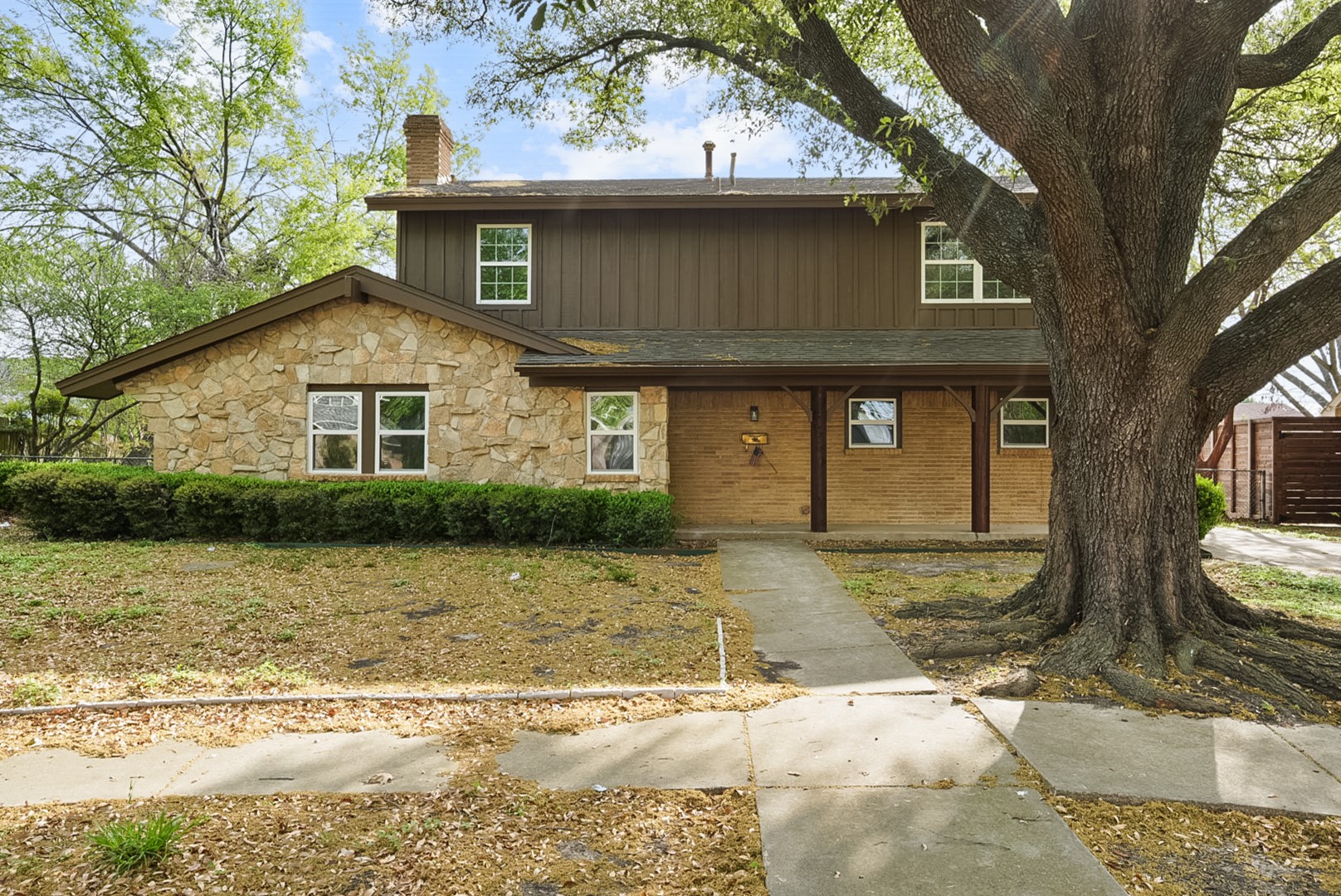 714 Colgate Circle Garland TX 75042