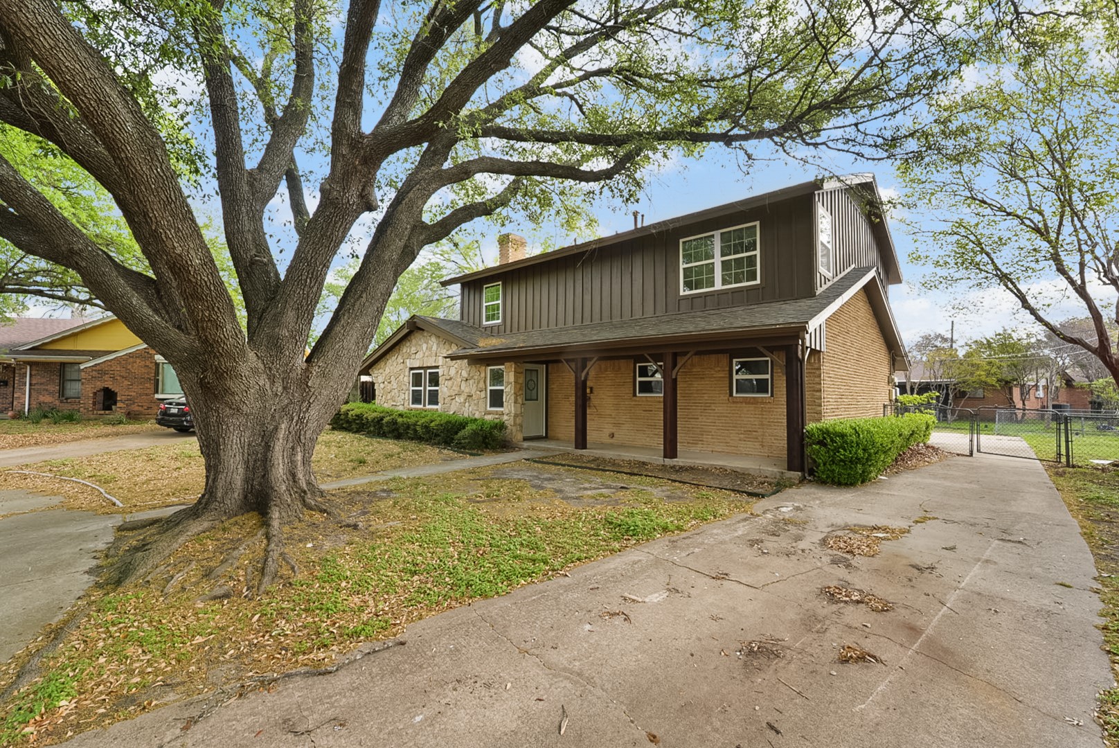 714 Colgate Circle Garland TX 75042