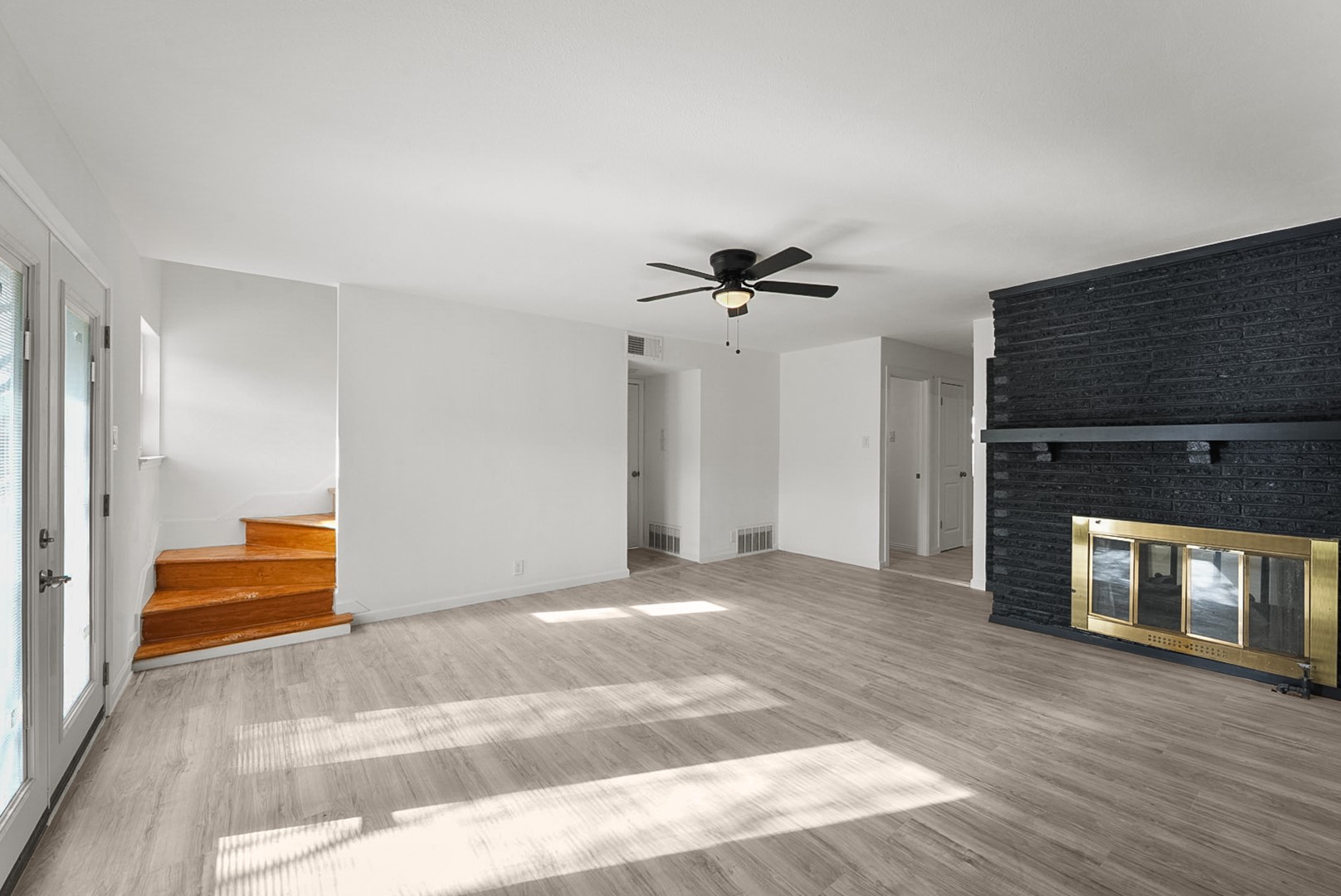 714 Colgate Circle Garland TX 75042