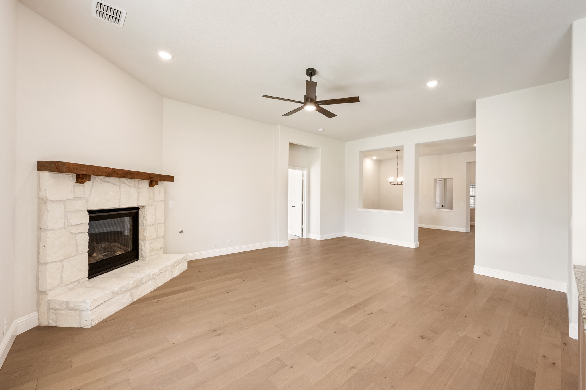 324 Bowrider Lane Granbury TX 76049