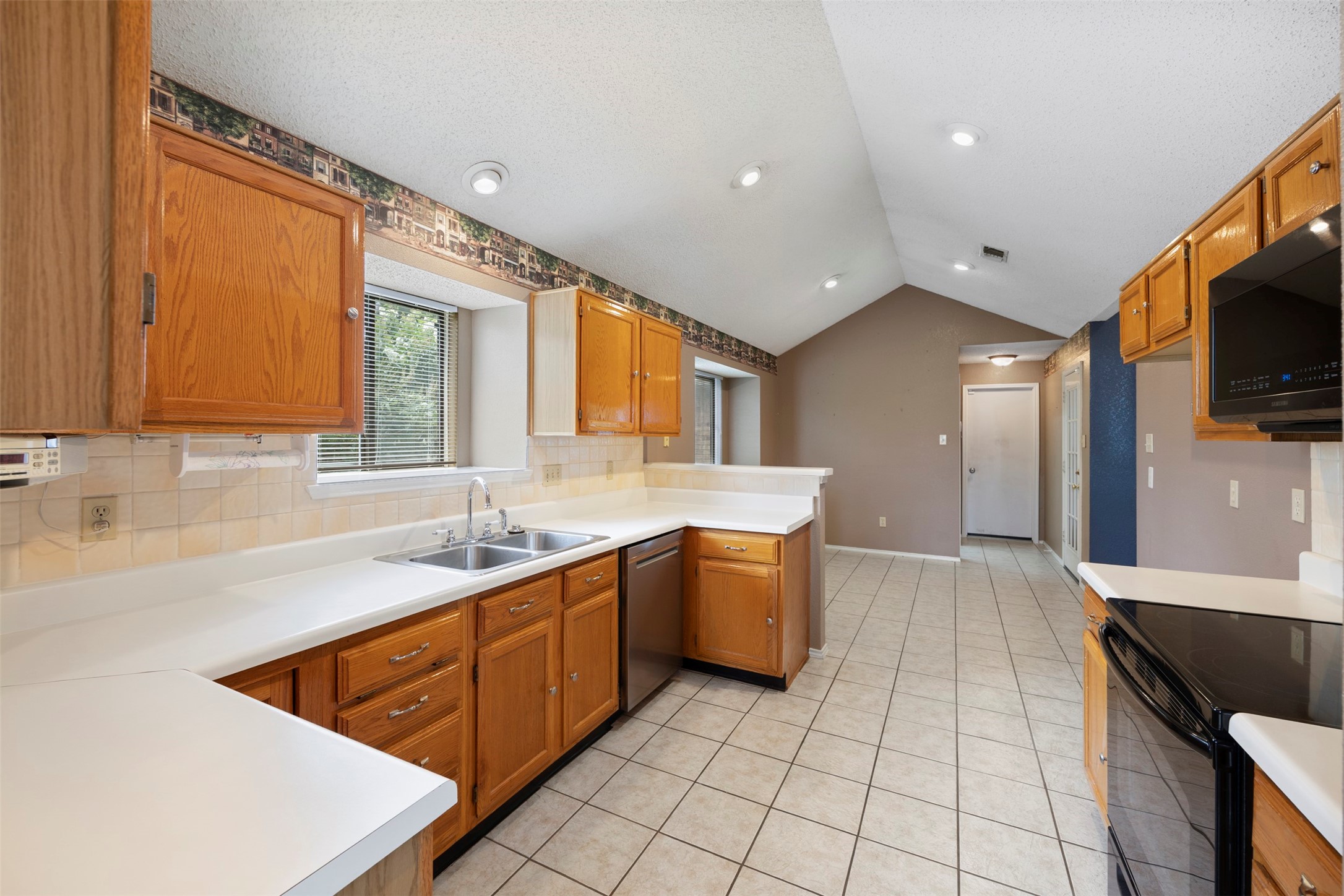 431 Tate Drive Desoto TX 75115