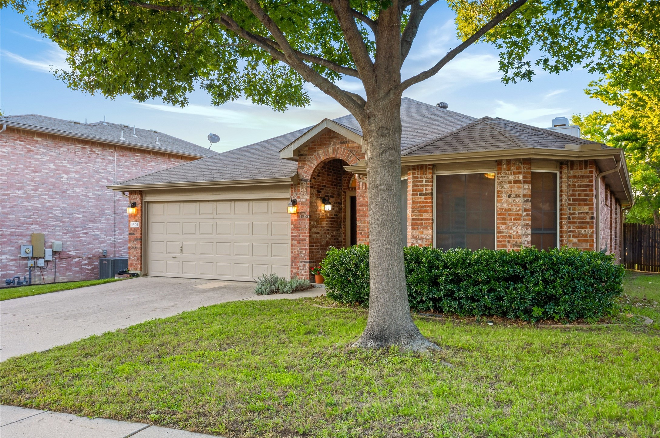 1305 Mill Crossing Garland TX 75040