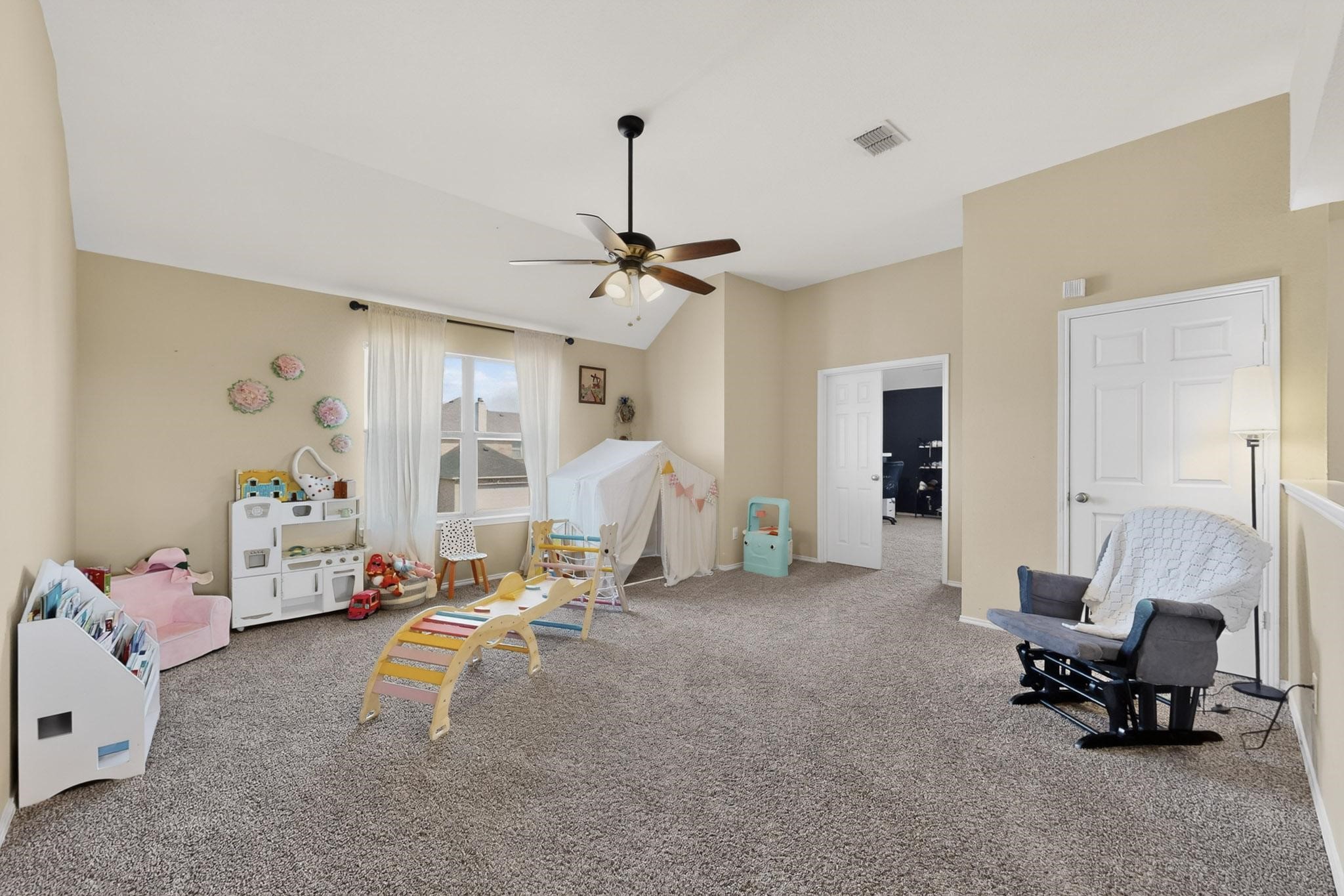 1321 Illinois Avenue Lancaster TX 75134