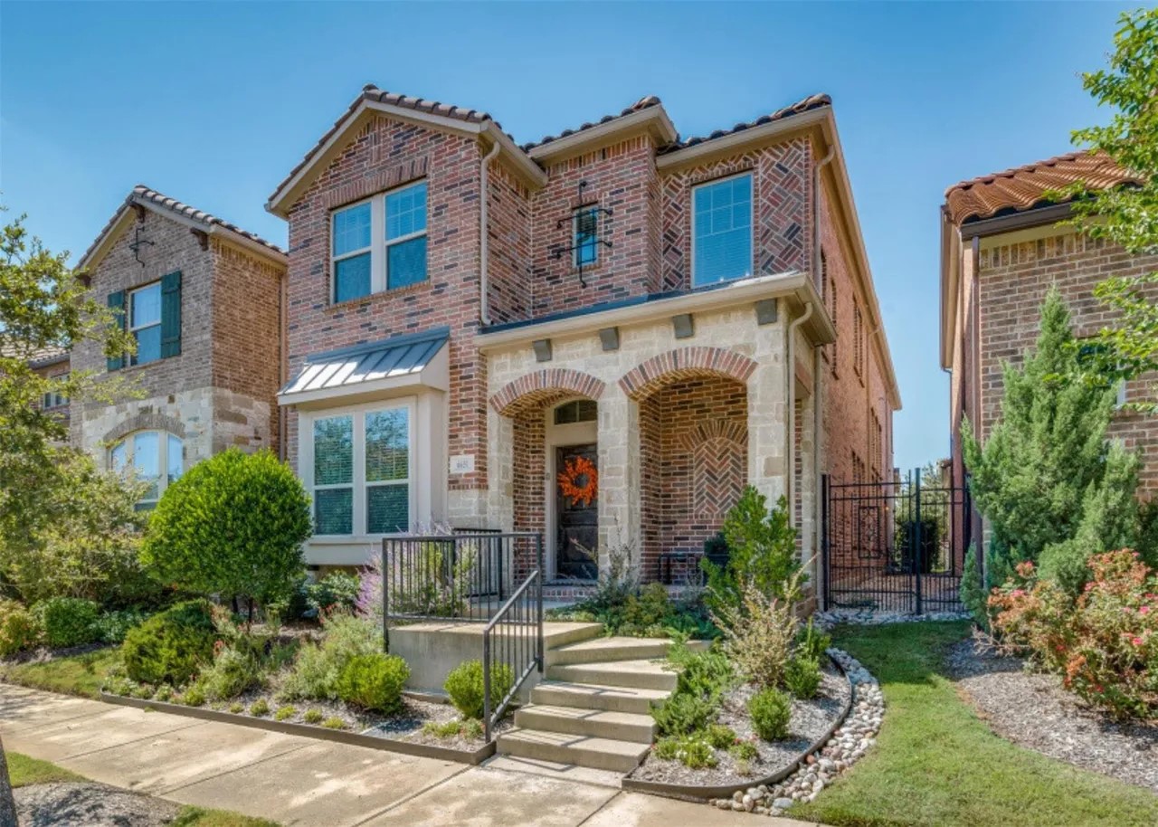 6631 Deleon Street Irving TX 75039