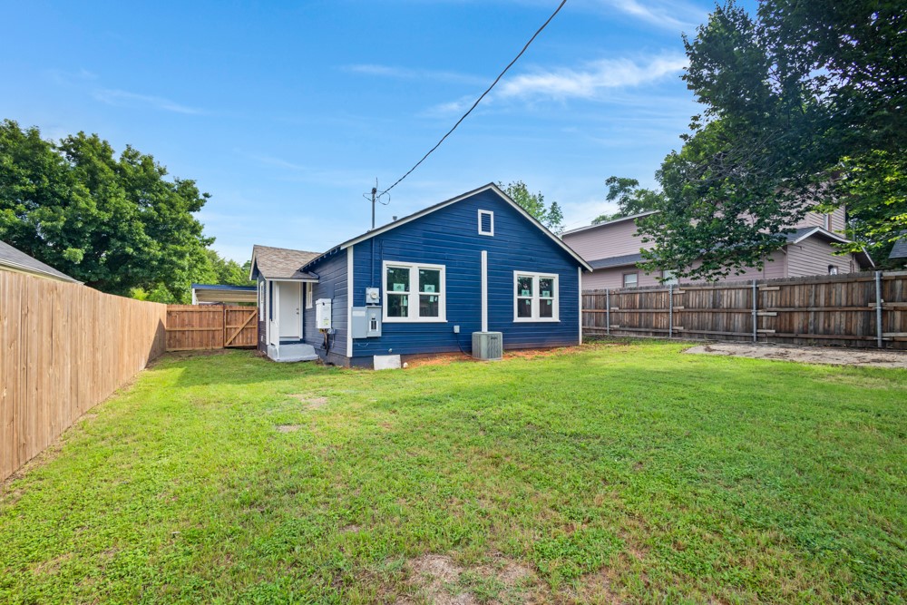 2808 Chenault Street Fort Worth TX 76111