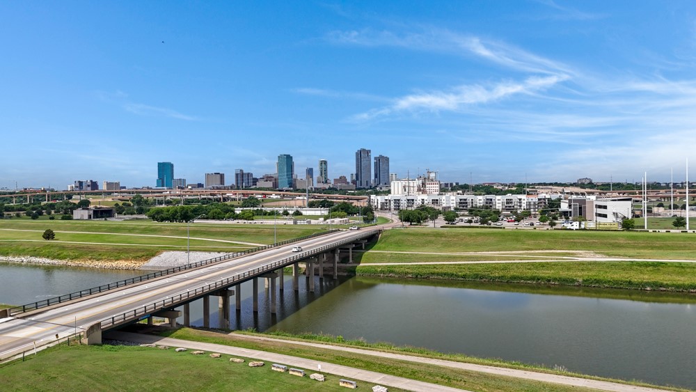 2808 Chenault Street Fort Worth TX 76111