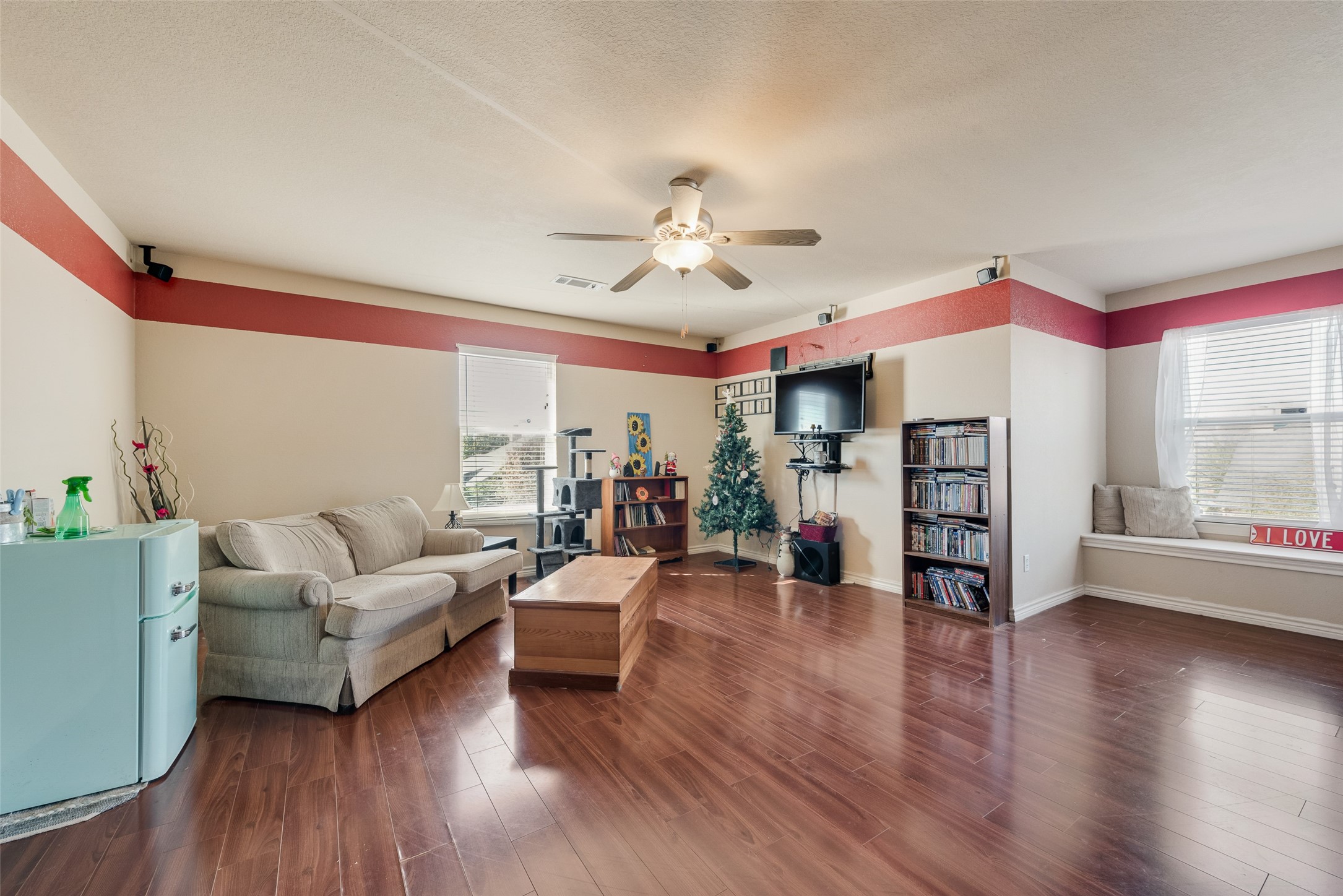 301 Quail Run Road Red Oak TX 75154