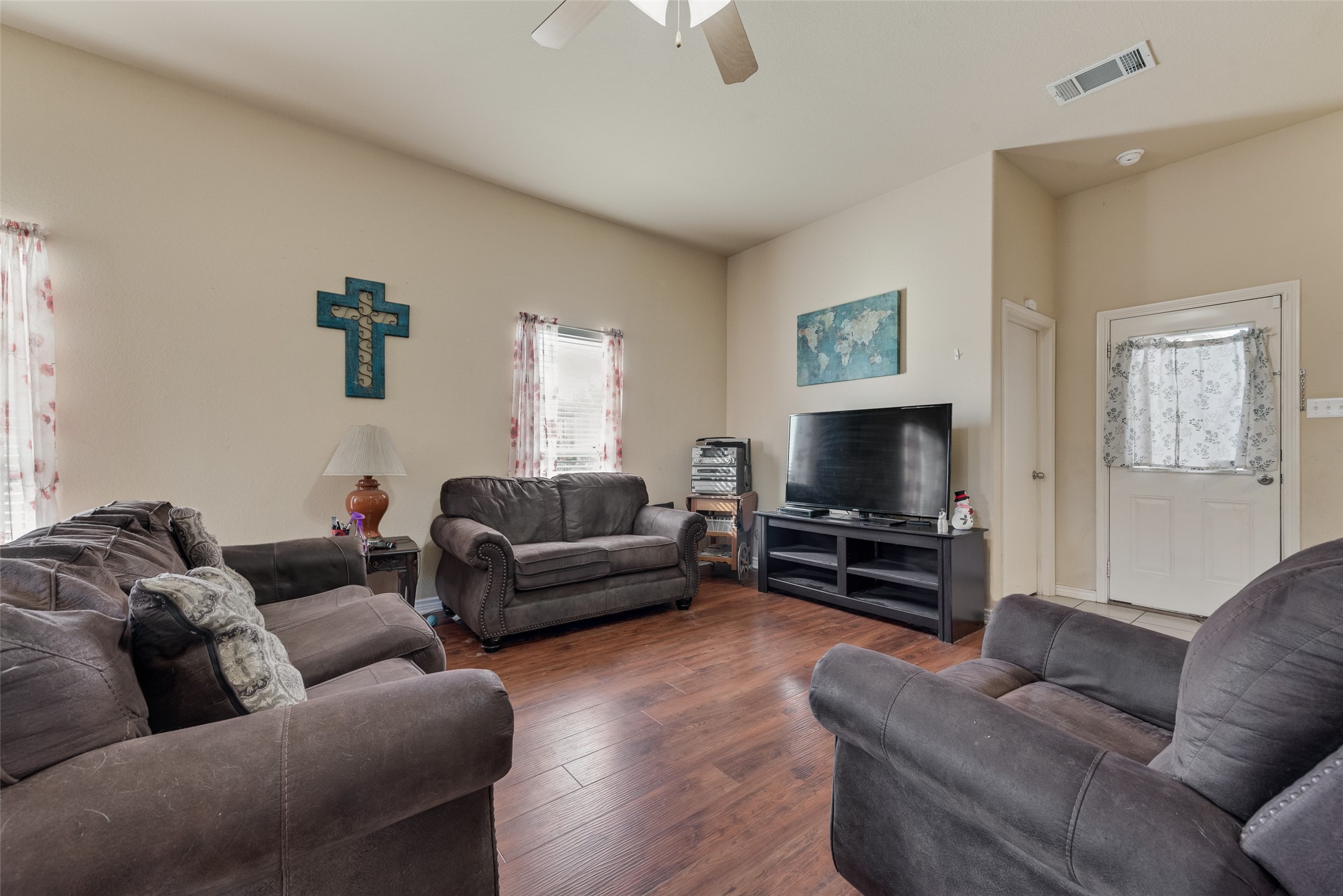 301 Quail Run Road Red Oak TX 75154