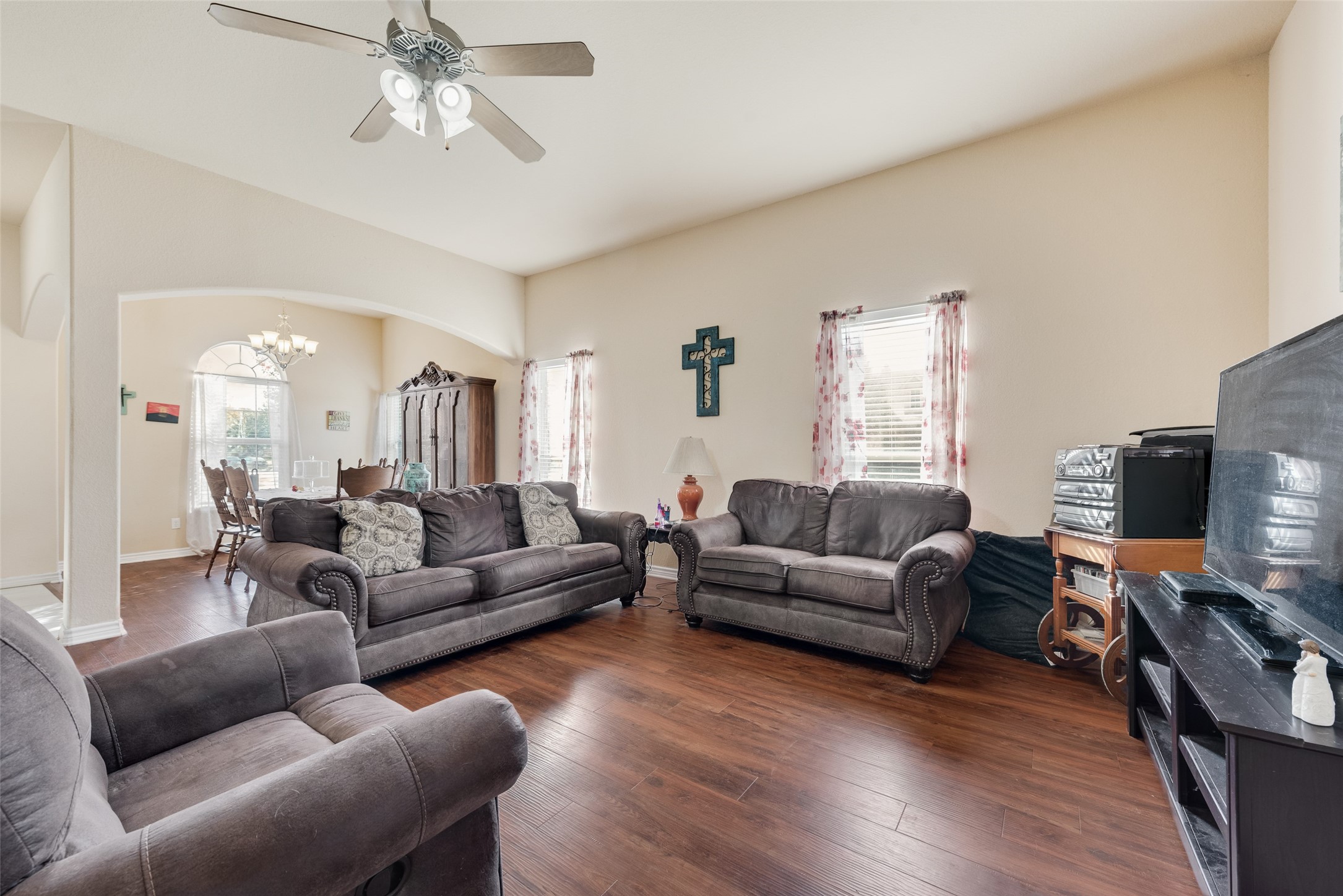 301 Quail Run Road Red Oak TX 75154