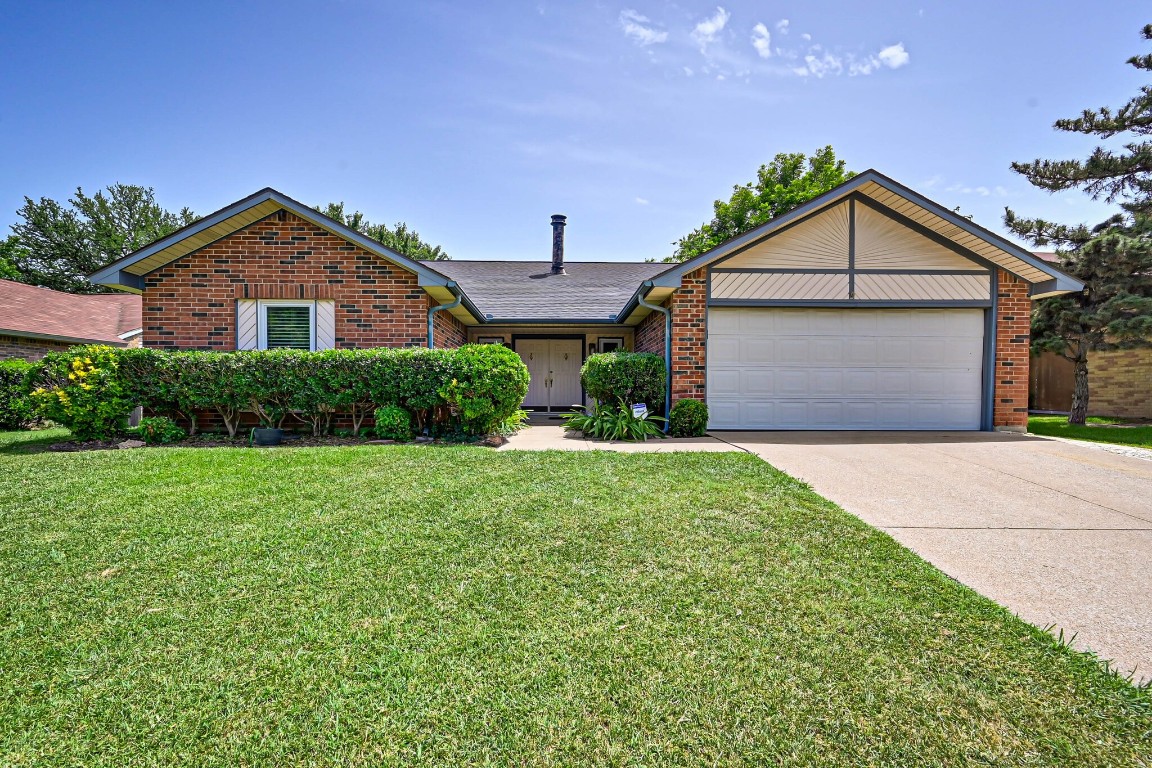 309 E Crossland Boulevard Grand Prairie TX 75052