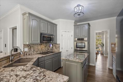 103 Iron Horse Court Azle TX 76020