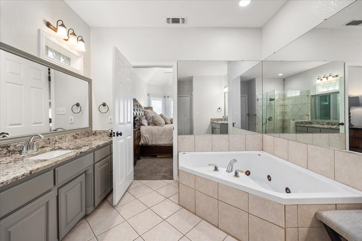 103 Iron Horse Court Azle TX 76020