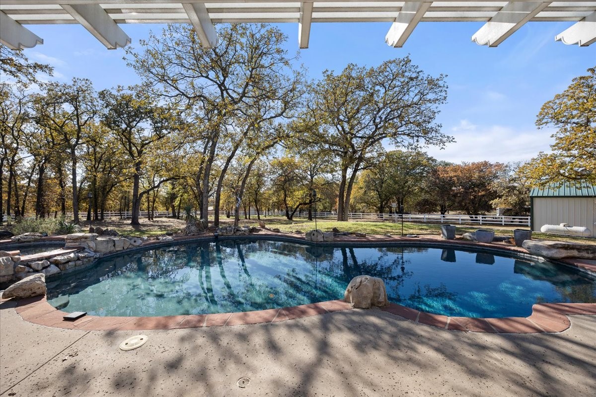 103 Iron Horse Court Azle TX 76020