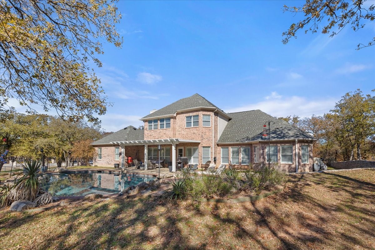 103 Iron Horse Court Azle TX 76020