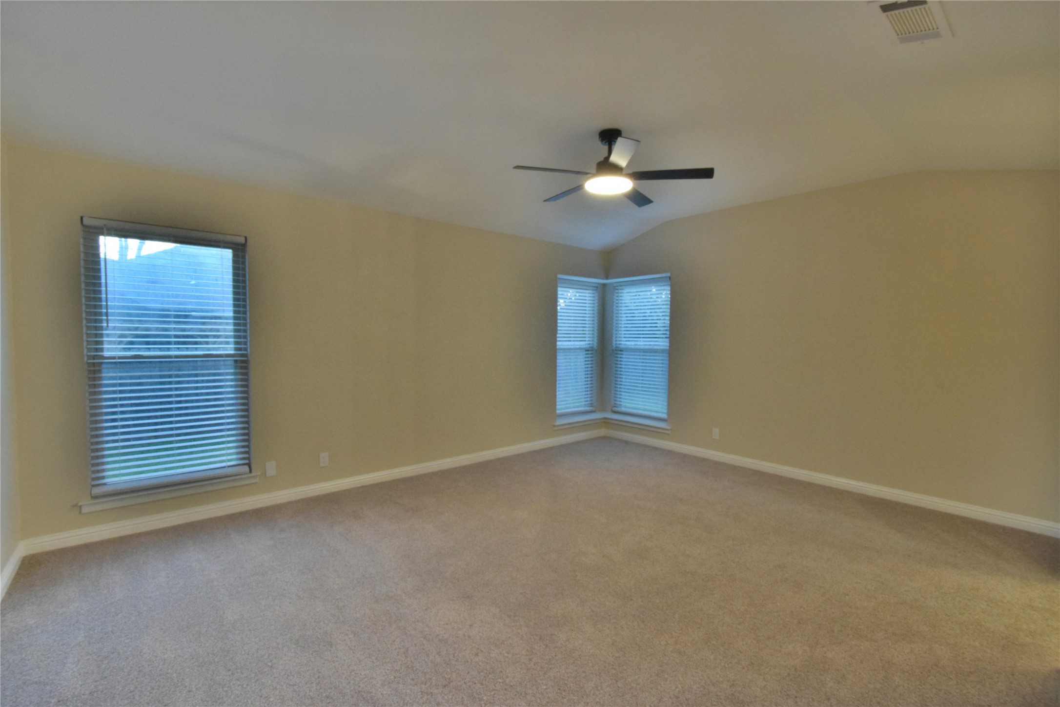 8906 Pleasant Hill Drive Granbury TX 76049