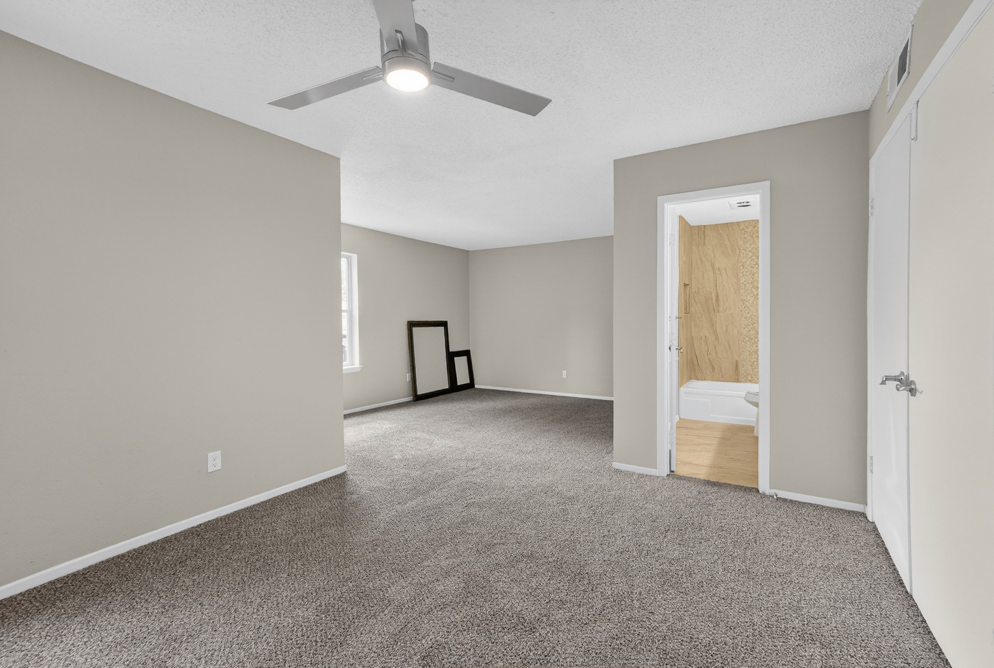 562 Kent Drive Lewisville TX 75067