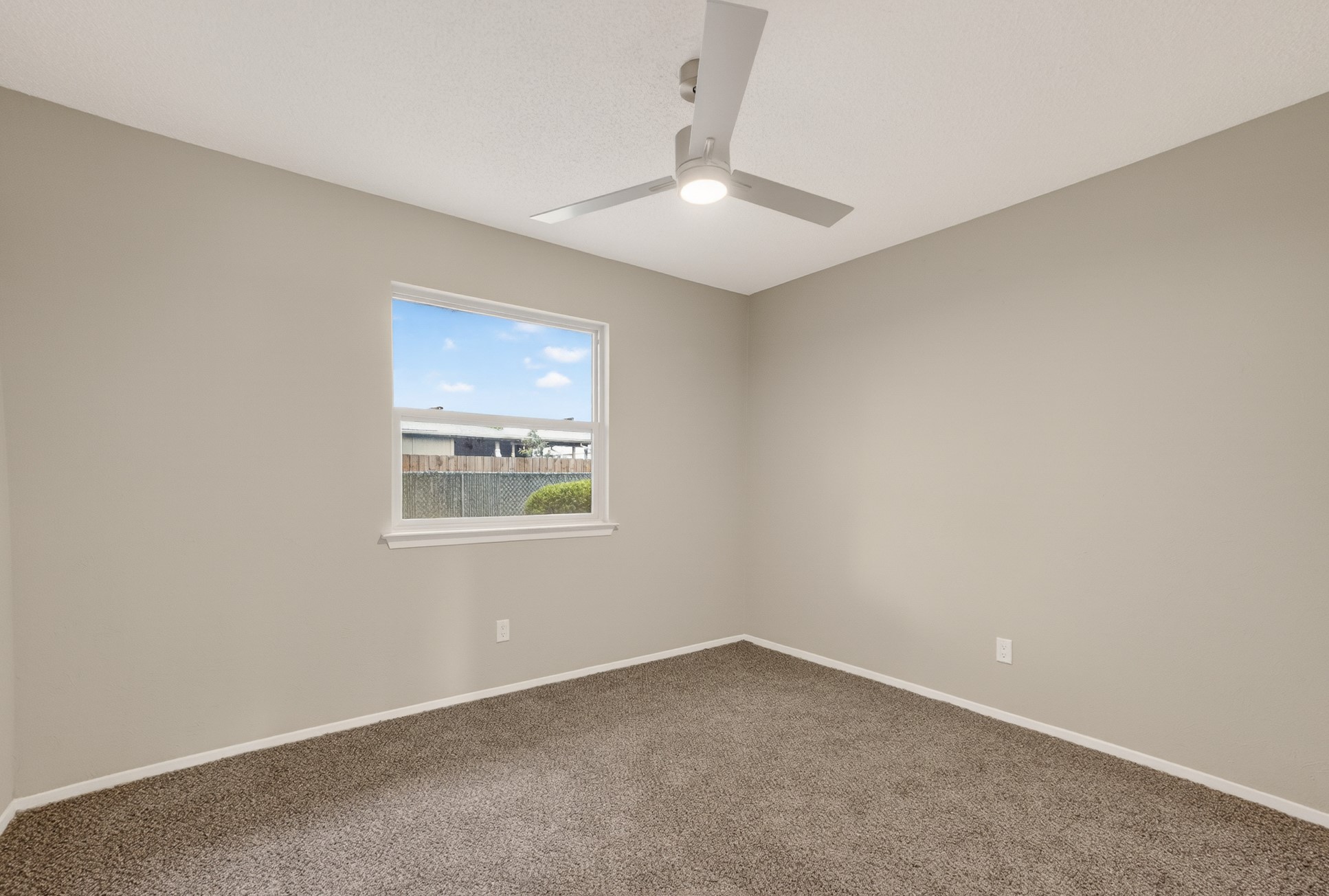 562 Kent Drive Lewisville TX 75067