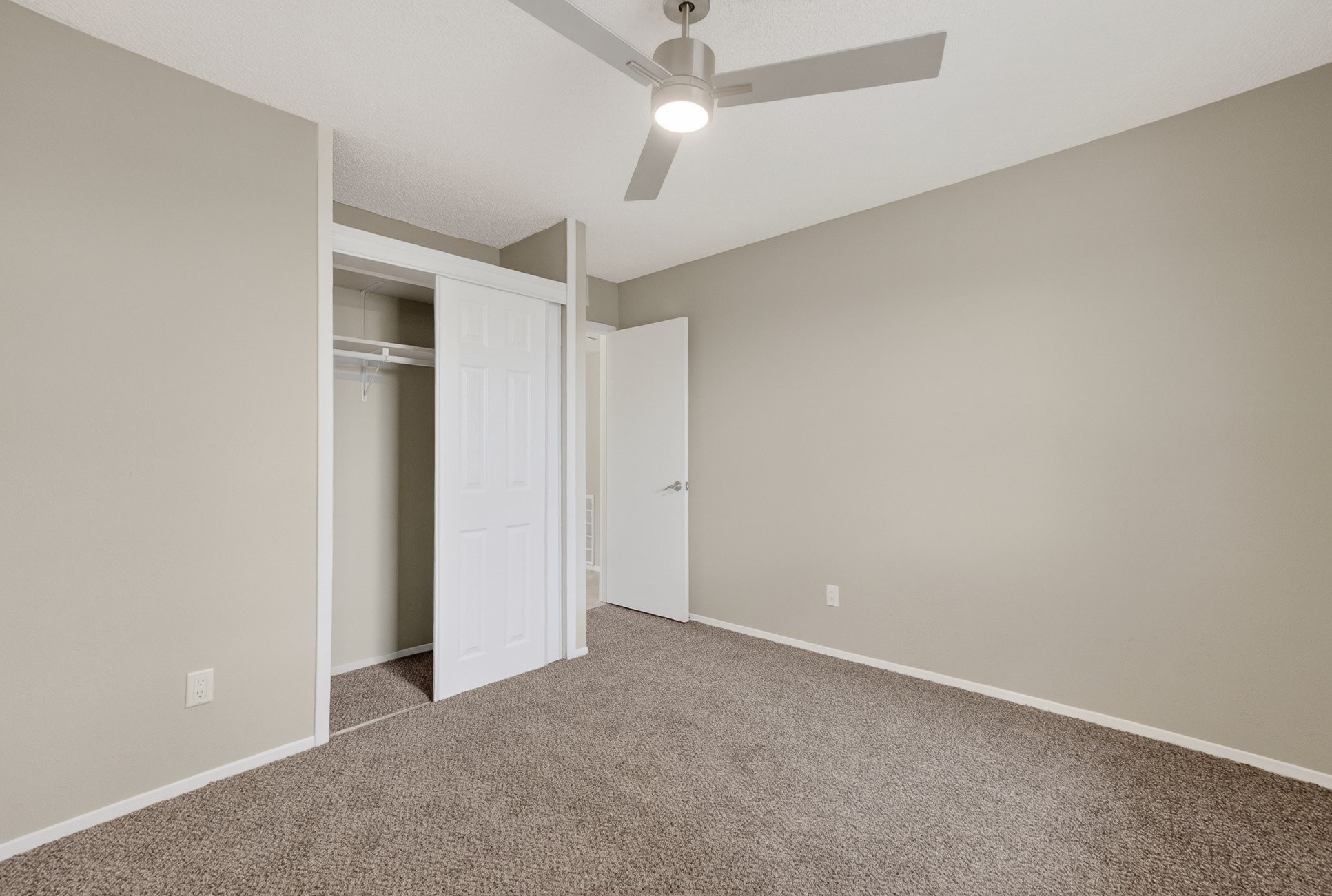 562 Kent Drive Lewisville TX 75067