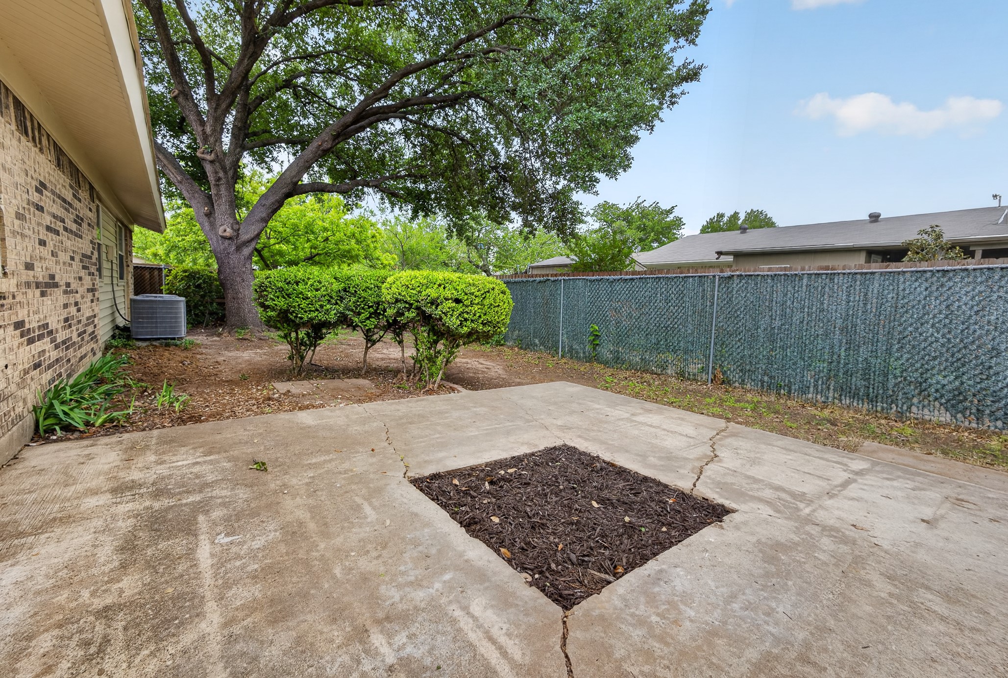 562 Kent Drive Lewisville TX 75067