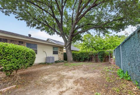 562 Kent Drive Lewisville TX 75067